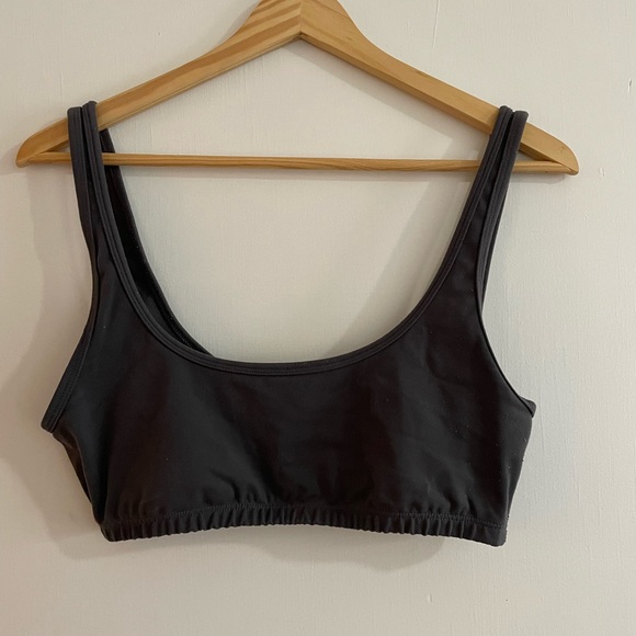 ARITZIA Bra Top - Picture 1 of 1